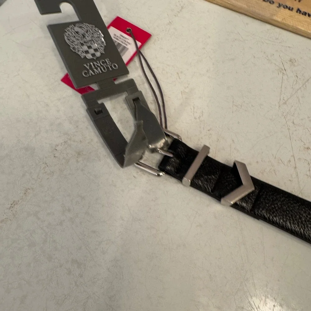 Vince Camuto Belt Womens Medium Black Silver Hardware VB402877 Pebbled Skinny